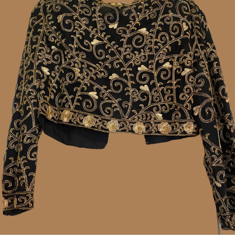 Laurence Kazar Black and Gold Cropped Jacket - Picture 2 of 3